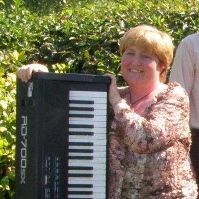 Pianists for shows and cabaret with cabaret music