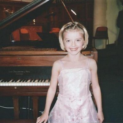 Dorothy Evans takes a bow in concert